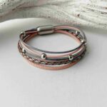 das Jalimei Lederarmband aus Nappa in rosa-grau