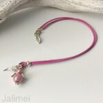Lederbandkette Engelchen rosa – Bild 2