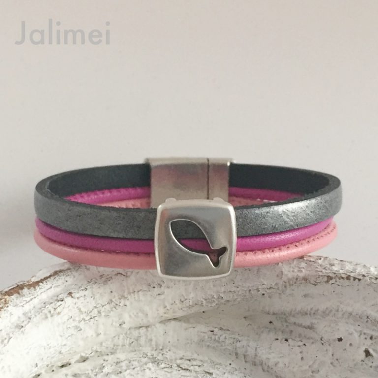 Lederarmband mit Fisch zur Kommunion in pink und grau