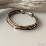 Lederarmband mit kleinem Herz grau beige