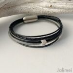 das Lederarmband mit Ginkgoblatt in schwarz-grau