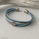 Lederarmband mit Ethno in hellblau-weiß