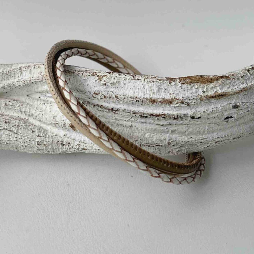 Lederarmband aus Nappa in taupe und weiß