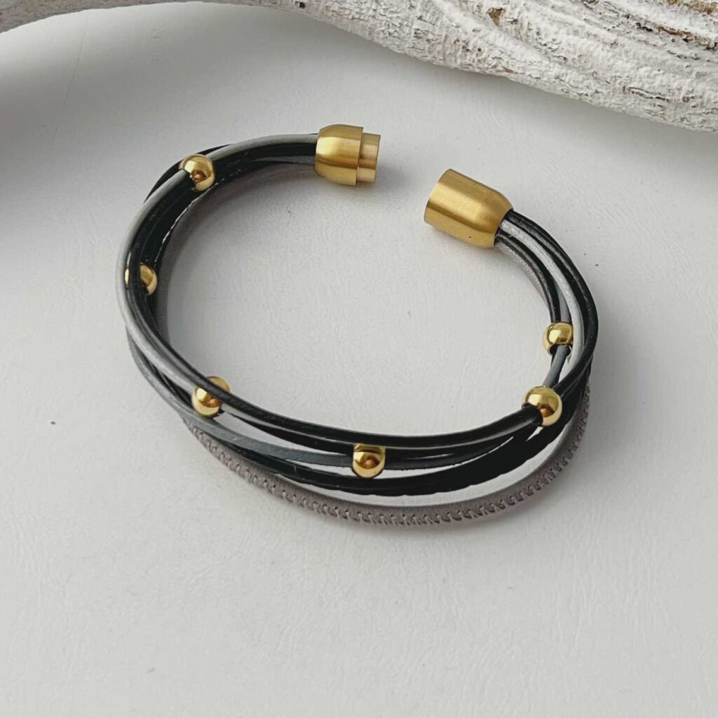 Lederarmband aus Nappa und Gold schwarz grau