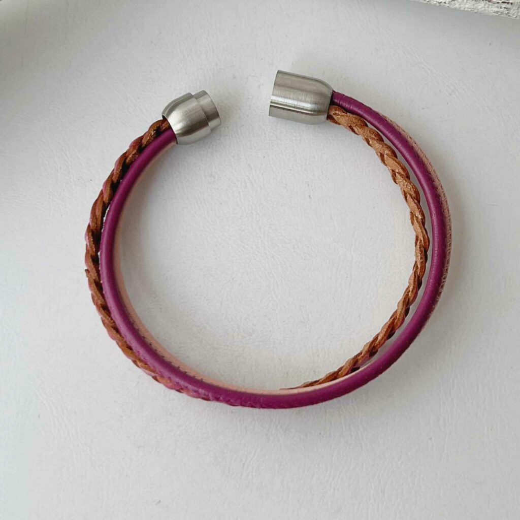 das Lederarmband schlicht in pink rosa