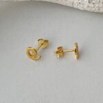 Ohrstecker mit kleine Spirale gold