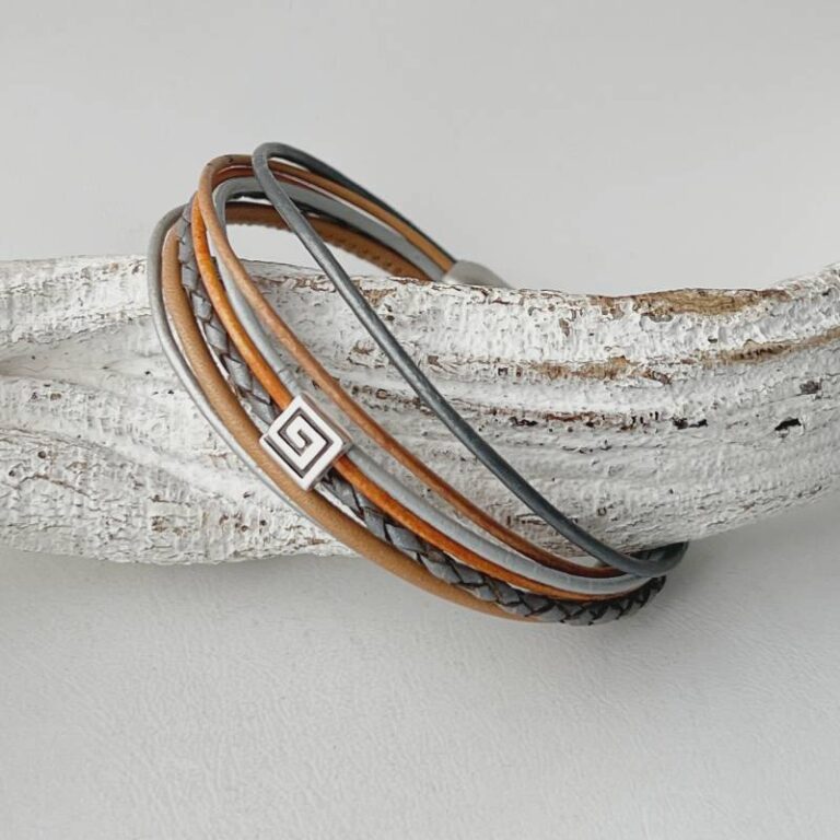 Lederarmband eckige Spirale grau braun