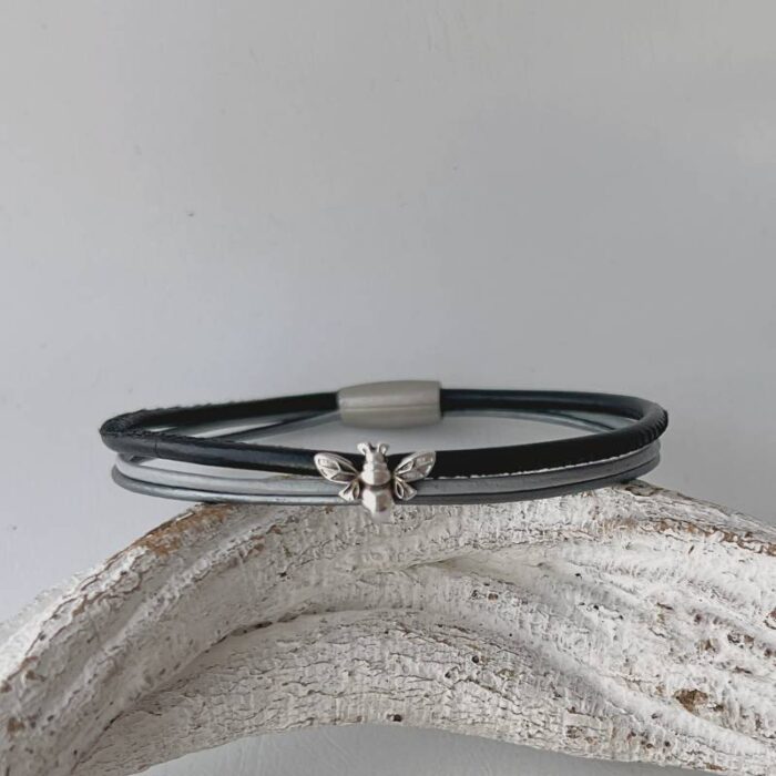 Lederarmband fein Biene in schwarz und grau