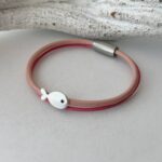 unser niedliches Armband mit einem Fischchen zur Kommunion