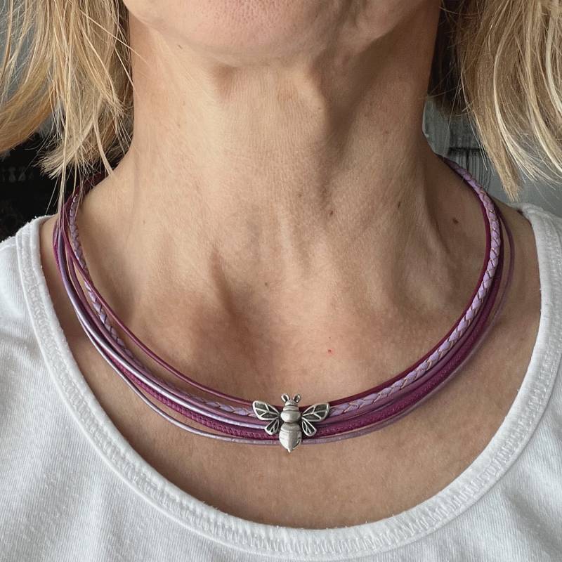 Ledercollier mit LandFrauen Biene beere Ledercollier mit LandFrauen Biene beere