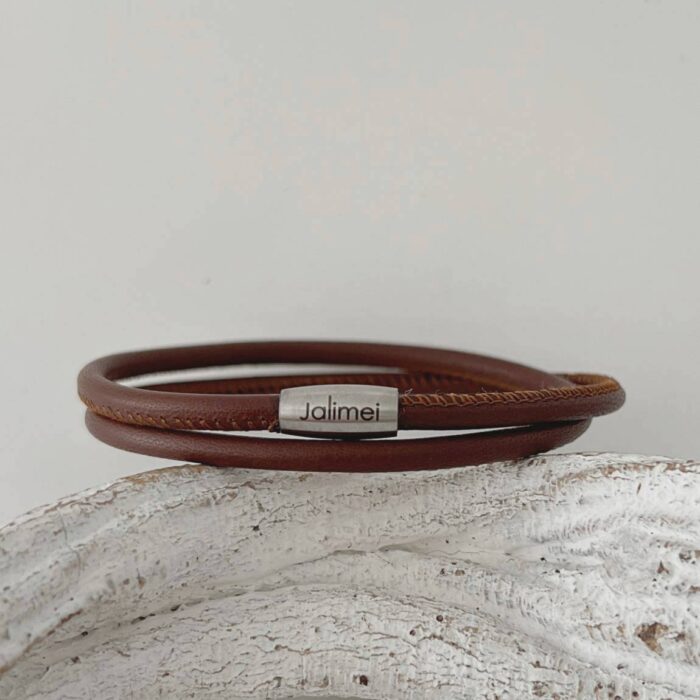 das Wickelarmband aus Nappaleder für Herren in braun