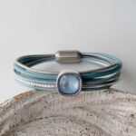 Lederarmband Glitzerstein Pastellfarbe hellblau