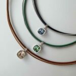 Ledercollier mit Glitzerstein